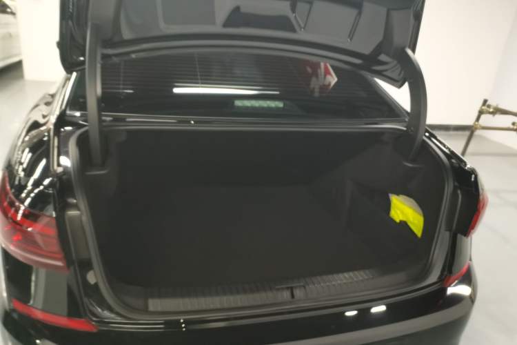 Used Volkswagen Passat 2024 280TSI Business Edition