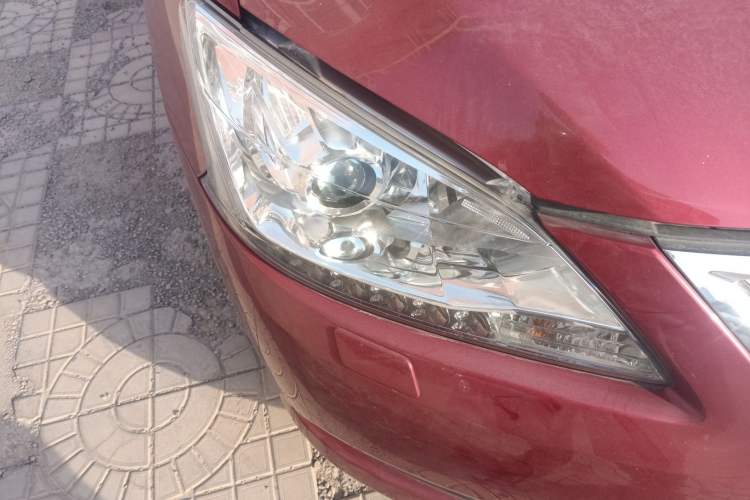 Used Nissan Sylphy 2012 1.8XV CVT Deluxe Edition
