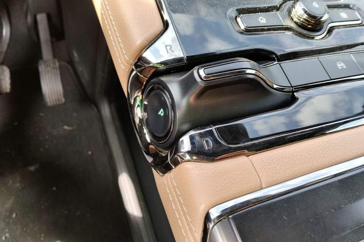 Used Nio ES8 2020 415 km Range 6-Seater Version
