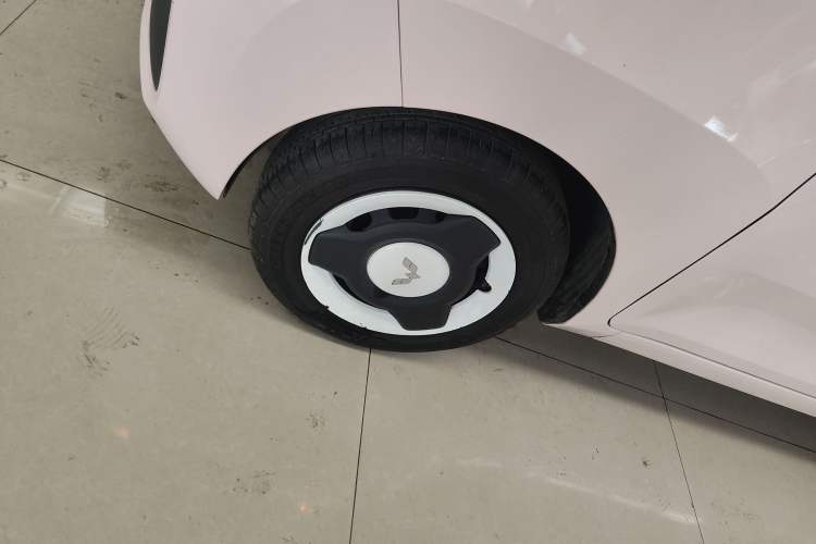 Used Wuling Hongguang MINIEV 2022 Macaron Premium Model – Lithium Iron Phosphate
