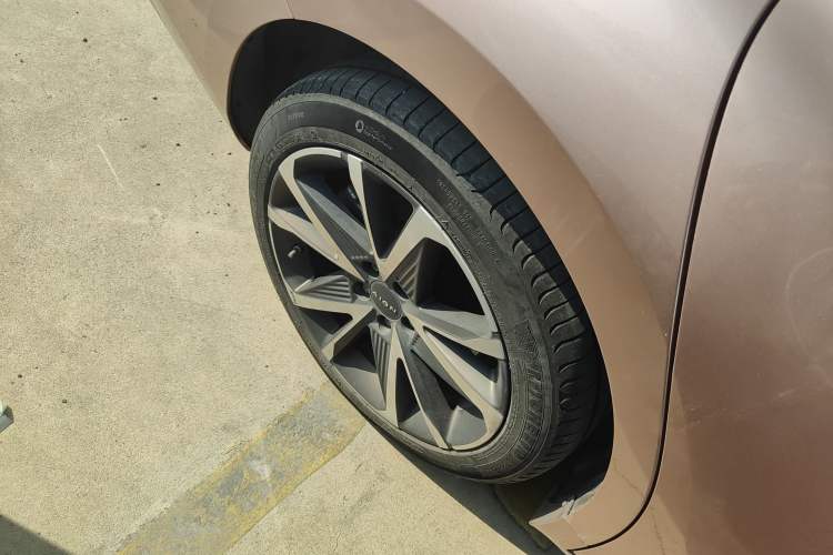 Used AION S Plus 2021 70 Tech Edition