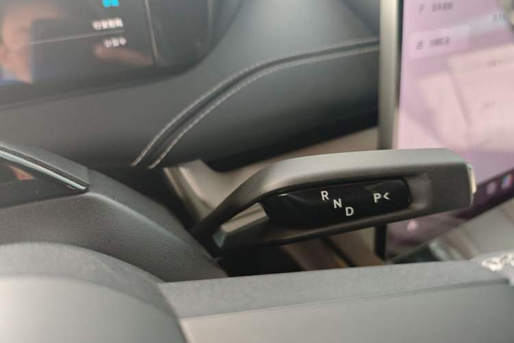 Used  SU7 2024 Four-Wheel Drive Ultra-Long Range Advanced Intelligent Driving Max Edition
