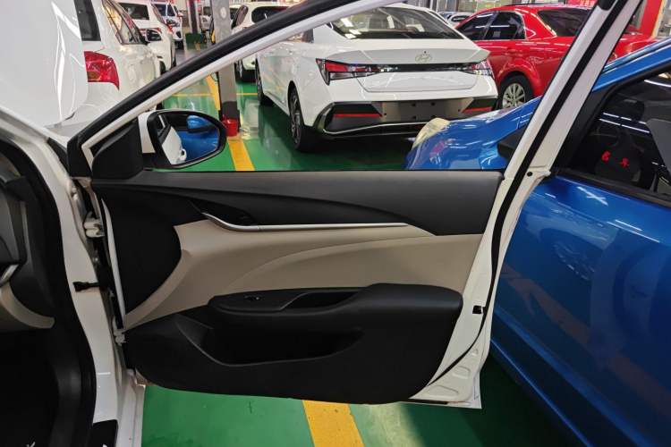 Used Buick GT 2016 15N Automatic Elite Edition
