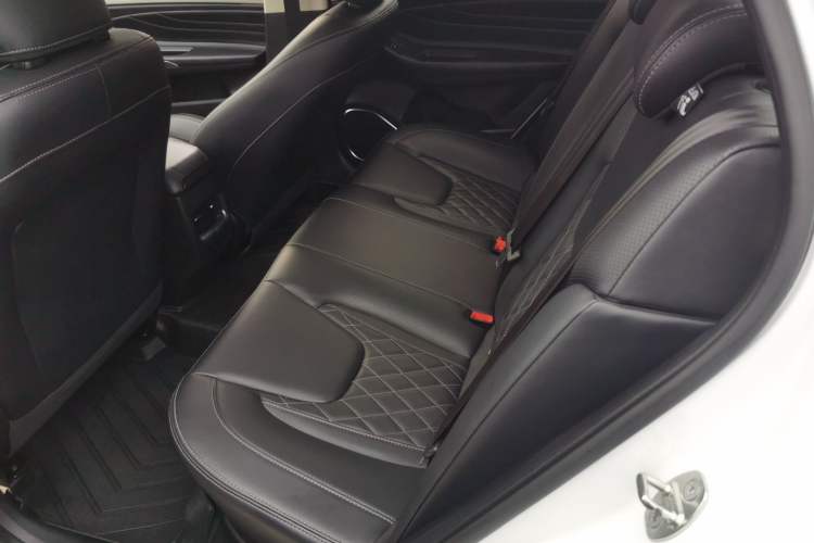 Used Chery Arrizo GX 2019 Pro 1.5T CVT Model Color Version China VI Standard
