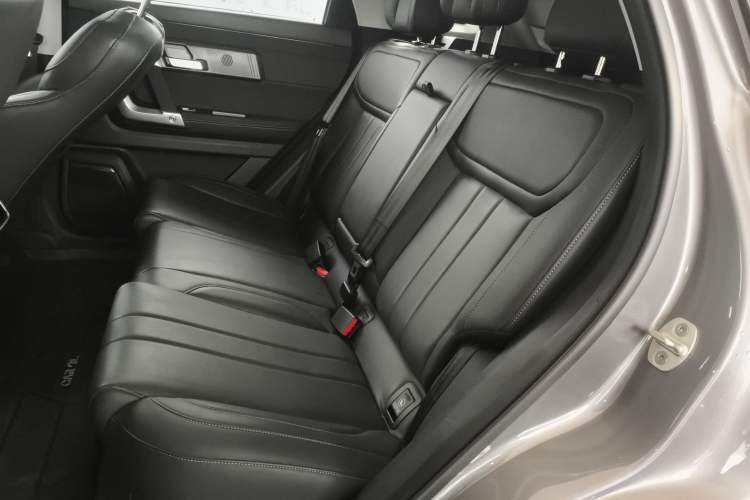 Used Chery Tiggo 7 C-DM 2025 1.5T 120KM Luxury Trim
