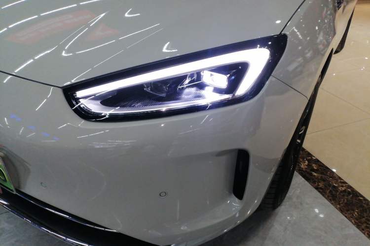 Used Hima AITO M5 2025 All-Electric Ultra Rear-Wheel-Drive Version
