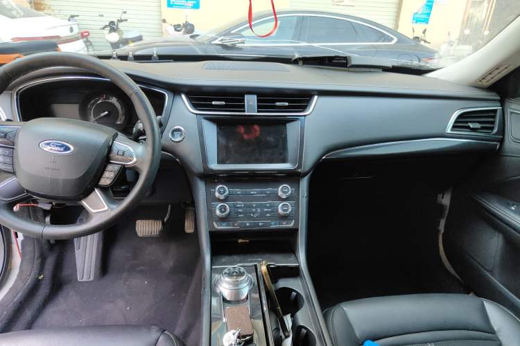 Used Ford Taurus 2017 EcoBoost 245 Fashion Edition