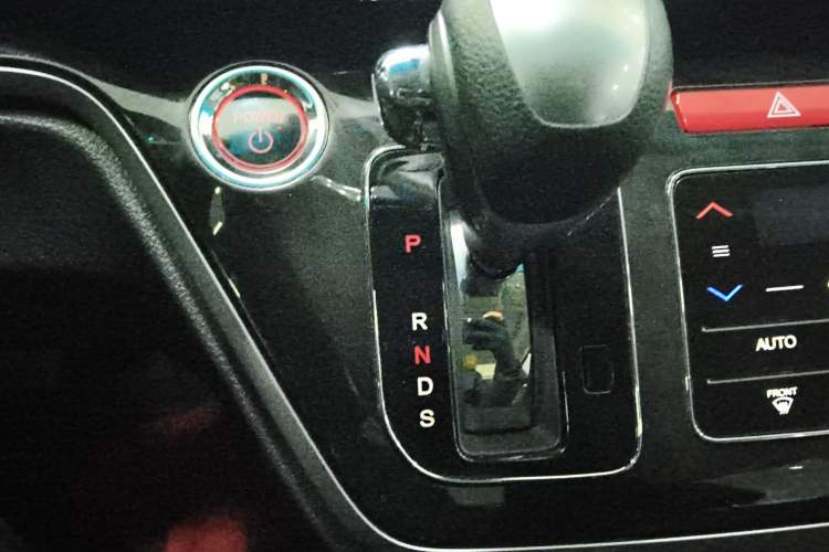 Used Honda Elysion 2019 2.0L Hybrid Luxury Edition
