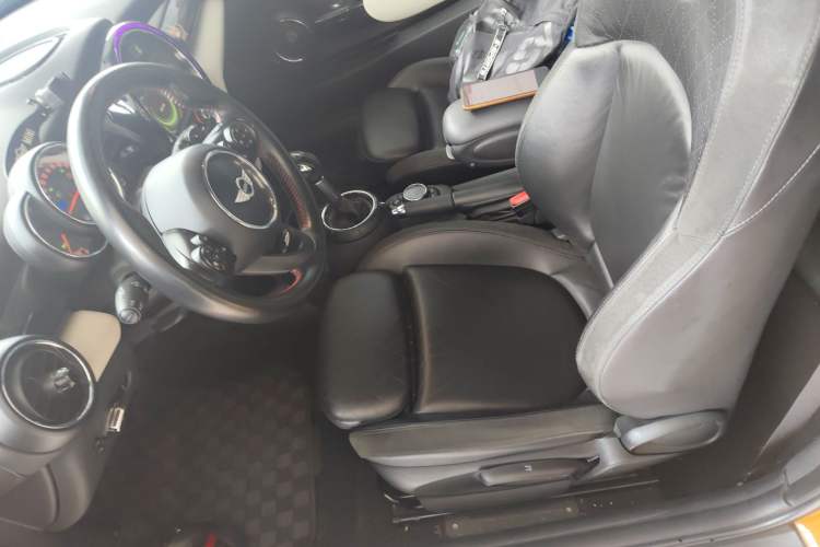 Used  MINI 2014 2.0T COOPER S Excitement
