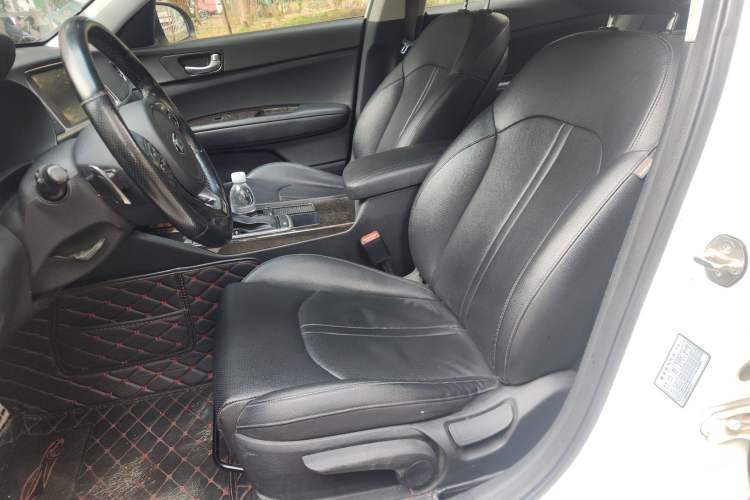 Used Kia K5 2016 1.6T Automatic LUX
