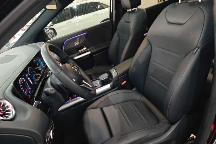 Used Mercedes-Benz GLA 2023 GLA 220
