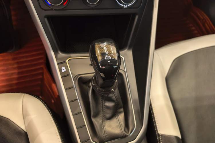 Used Volkswagen Polo 2019 Plus 1.5L Automatic Panoramic Enjoyment Edition
