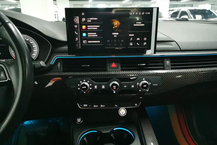 Used Audi A4L 2022 40 TFSI Fashion Dynamic Model
