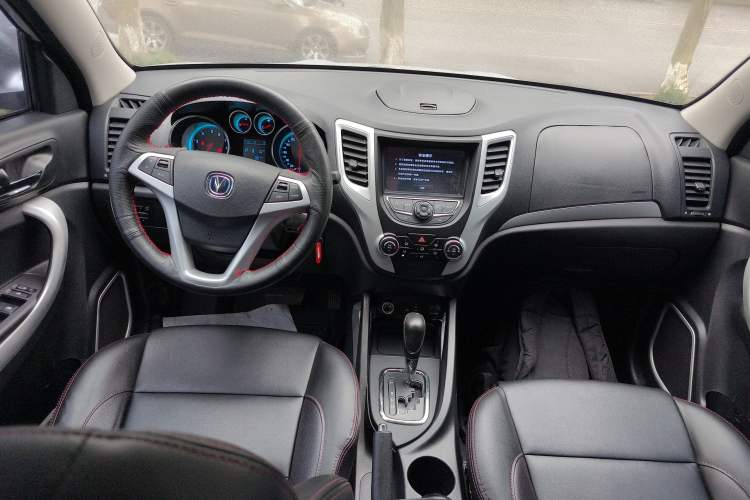 Used Changan CS35 2015 1.6L Automatic Luxury Model China IV Standard
