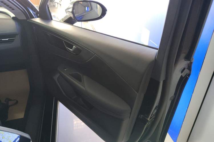 Used Hongqi E-QM5 2023 Revised Version Basic Travel Edition