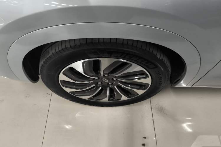 Used Hima AITO M7 2024 1.5T Rear-Drive Plus Version 5 Seats