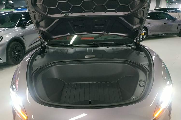 Used  SU7 2024 Four-Wheel Drive Ultra-Long Range Advanced Intelligent Driving Max Edition
