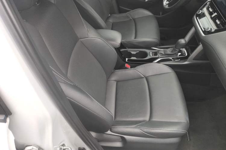 Used Toyota FRONTLANDER 2022 2.0L CVT Luxury PLUS Edition
