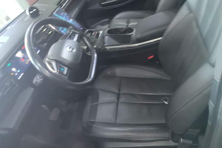 Used Nio ES8 2020 415 km Range 6-Seater Version
