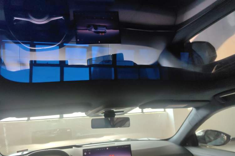 Used Zeekr 001 2025 YOU Edition 100 kWh All-Wheel Drive
