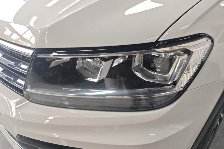 Used Volkswagen Tiguan L 2021 330TSI Automatic Two-Wheel Drive R-Line Enhanced Edition