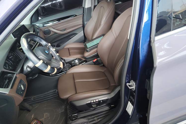 Used BMW X1 2020 sDrive20Li Premium Edition
