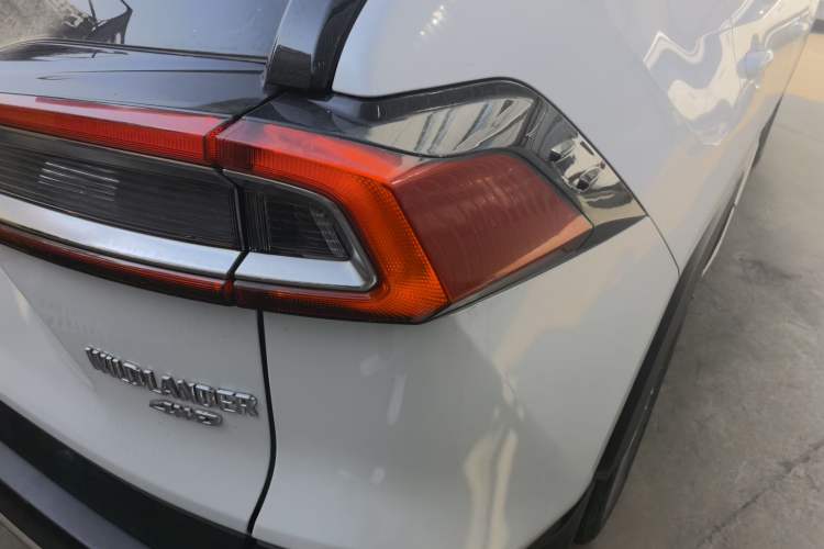 Used Toyota Wildlander 2020 2.0L CVT 4x4 Luxury Edition