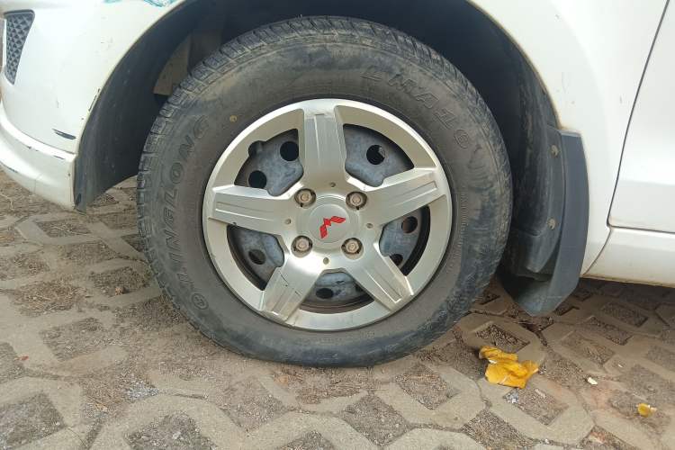 Used Wuling Hongguang 2015 1.2L S Base Model China V Standard
