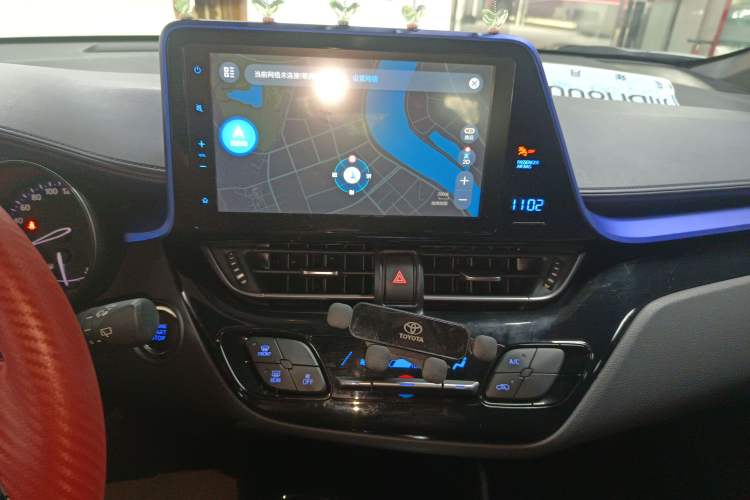 Used Toyota C-HR 2018 2.0L Leading Edition China VI
