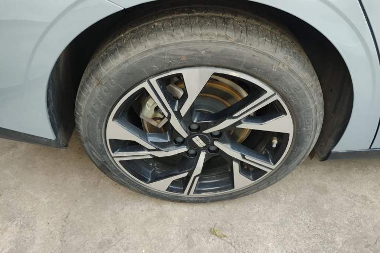 Used  L6 2023 125km Starship