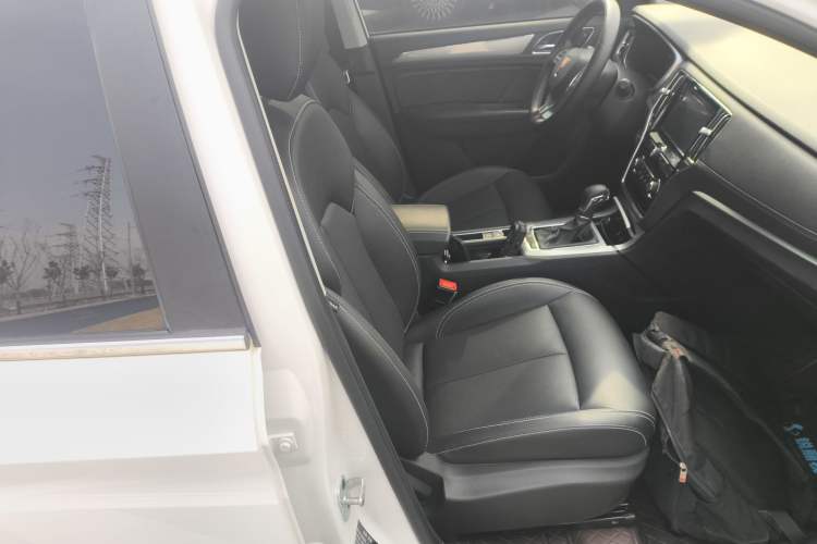 Used Roewe RX5 2018 20T Two-Wheel Drive Automatic Flagship Edition
