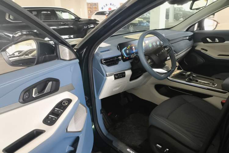 Used  Lingyun 2023 400T Four-Wheel Drive Star Prestige Edition
