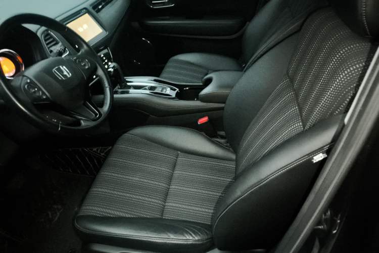 Used Honda Vezel 2017 1.8L CVT Two-Wheel Drive Luxury Model