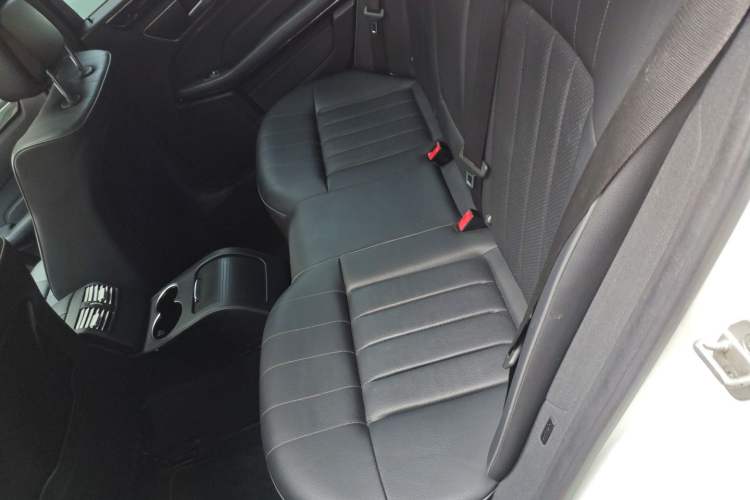 Used Mercedes-Benz E-Class 2015 Revised E 180 L Sport Edition
