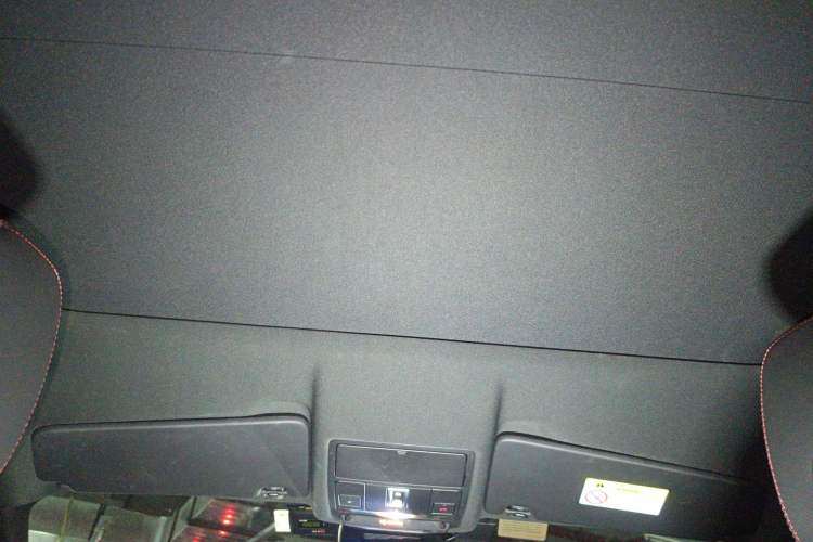 Used Land Rover Discovery Sport 2021 249 PS R-Dynamic S Performance Edition
