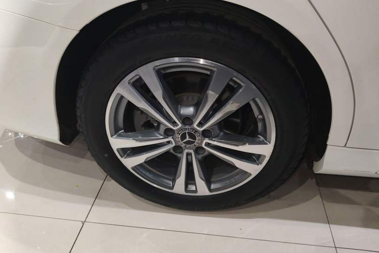 Used Mercedes-Benz C-Class 2020 Restyled C 200 L Fashion Edition Sport Version
