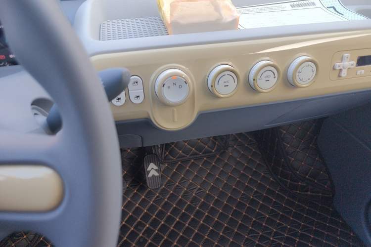 Used Bestune Pony 2025 222km Lightning Horse
