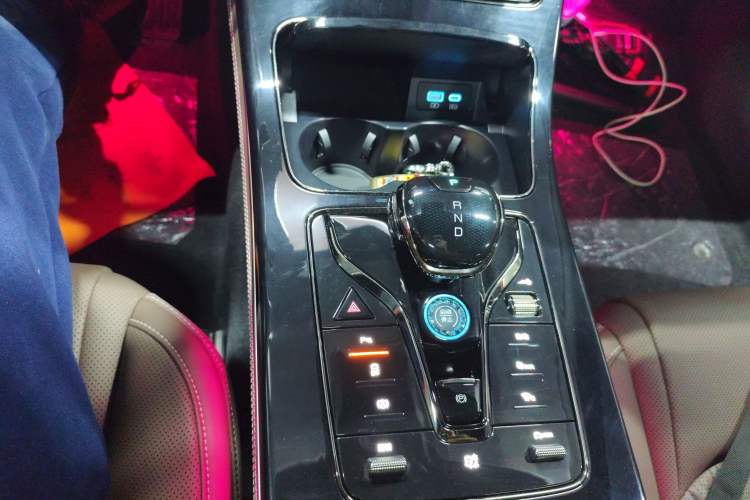 Used BYD Han 2023 EV Champion Edition 605KM Front-Drive Premium Model
