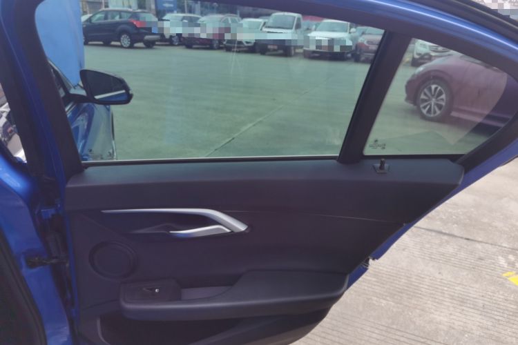 Used BMW 1 Series 2017 120i Design Package Model
