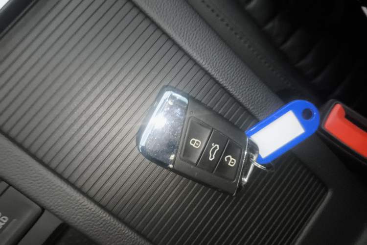 Used Volkswagen Magotan 2018 330TSI DSG Advanced Model
