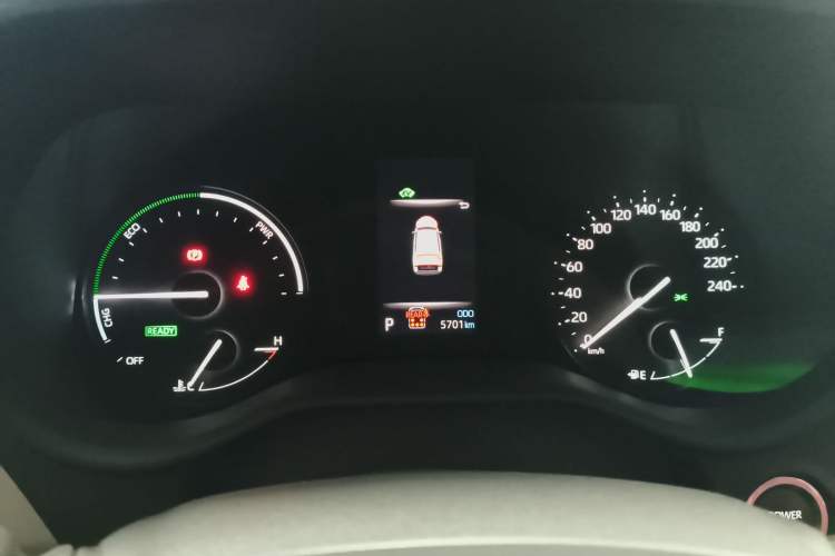 Used Toyota Sienna 2024 2.5L Hybrid Comfort Edition
