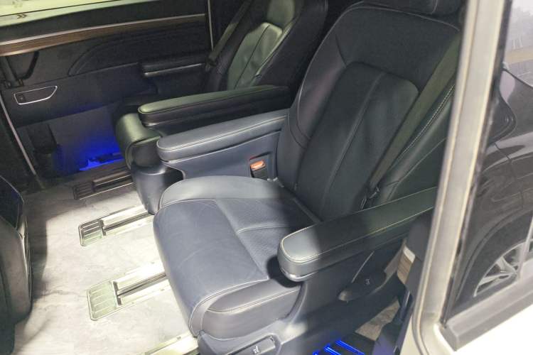 Used GAC Trumpchi M8 2023 Lingxiu Series 390T Deluxe Edition