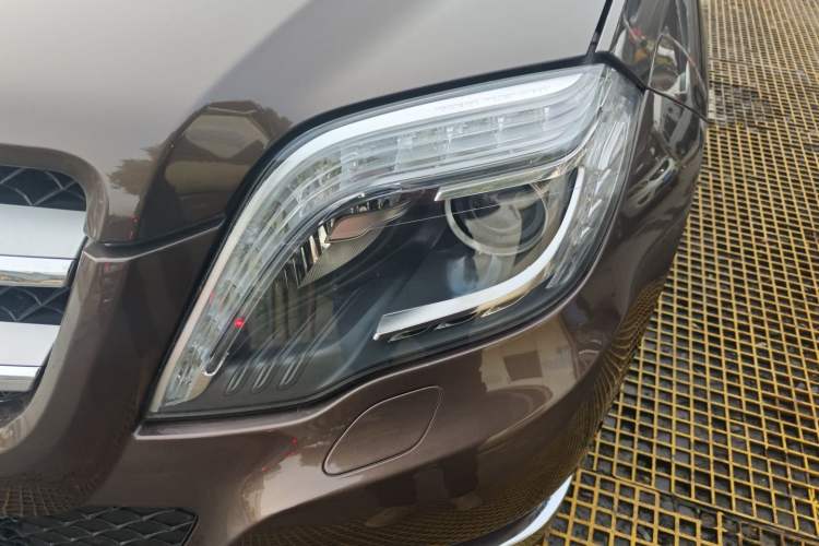 Used Mercedes-Benz GLK-Class 2013 Facelift GLK 300 4MATIC Fashion Edition