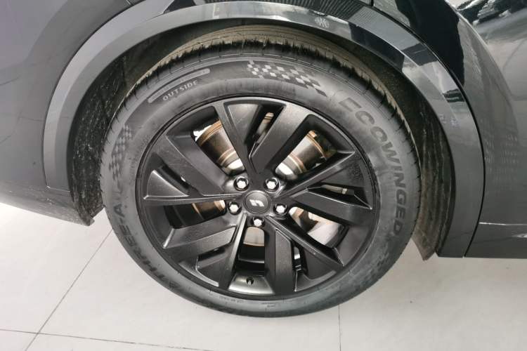 Used Li Auto L8 2023 Max model
