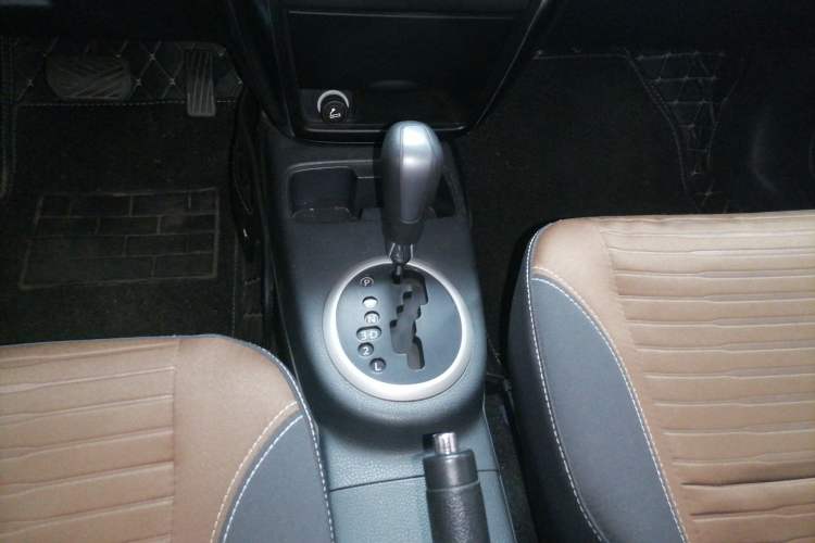 Used Suzuki SX4 2013 1.6L Automatic CoolRide Model
