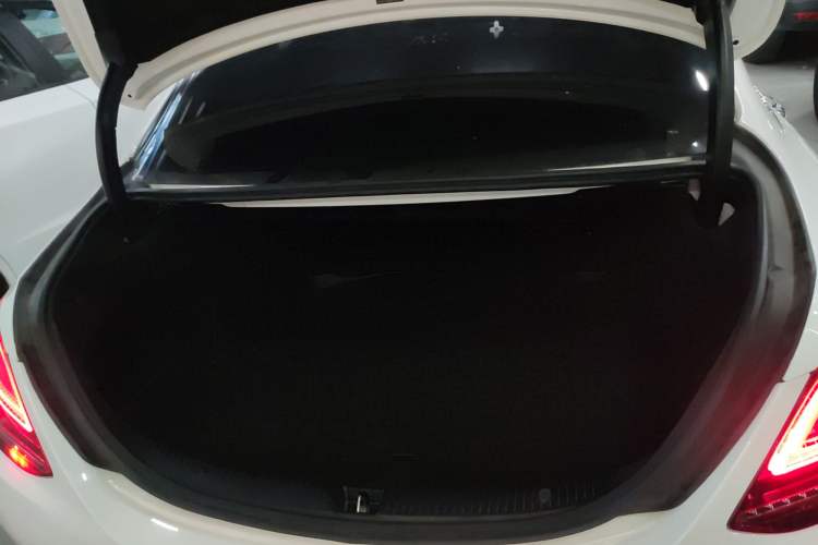 Used Mercedes-Benz C-Class 2021 C 200 L Fashion Edition Sport Version
