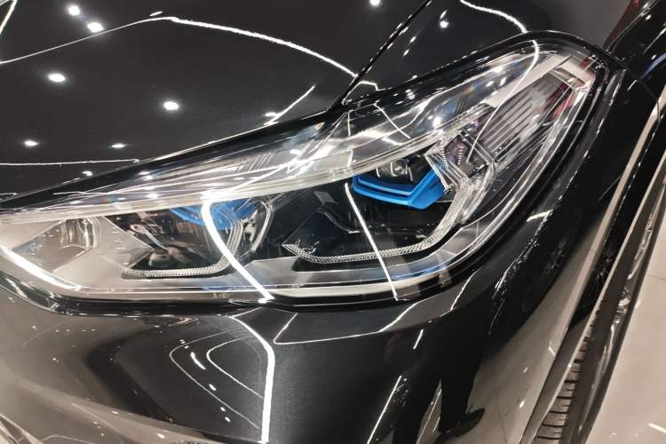 Used BMW X5 2022 Restyled xDrive 30Li Luxury Version M Sport Package
