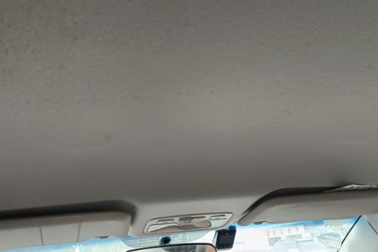 Used  Refine S3 2014 1.5L CVT Luxury Smart Model
