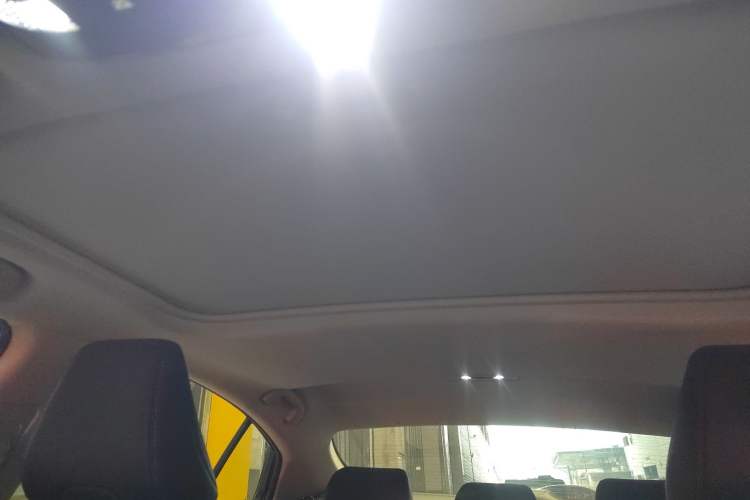 Used Toyota Camry 2024 Dual-Motor 2.0 HGVP Luxury Edition