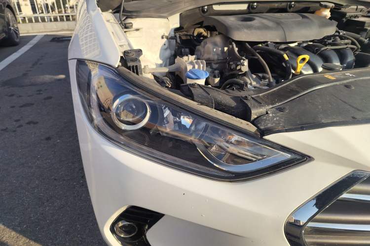 Used Hyundai Elantra 2016 1.6L Automatic ZhiXuan – Elite Version